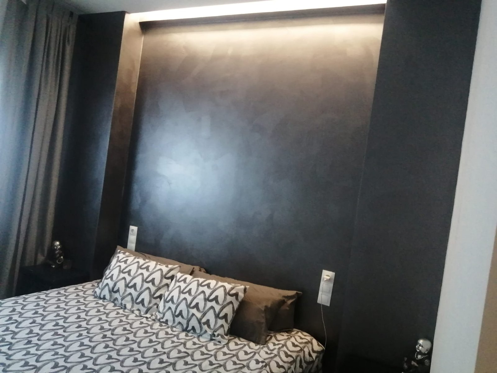 Pared de habitación reformada
